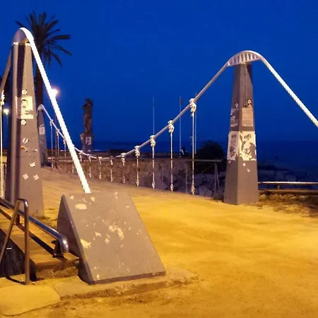White Stones Beach In Sant Pol De Mar Exterior photo